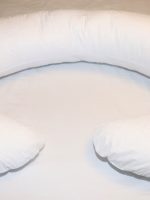 The Huggable "6 in 1" Pregnancy / Nursing Pillow & Cover